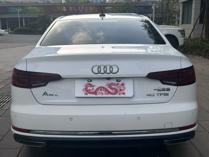 佛山19年奥迪A4L9