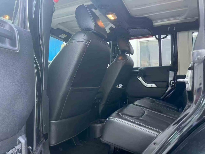 潍坊18年Jeep牧马人6