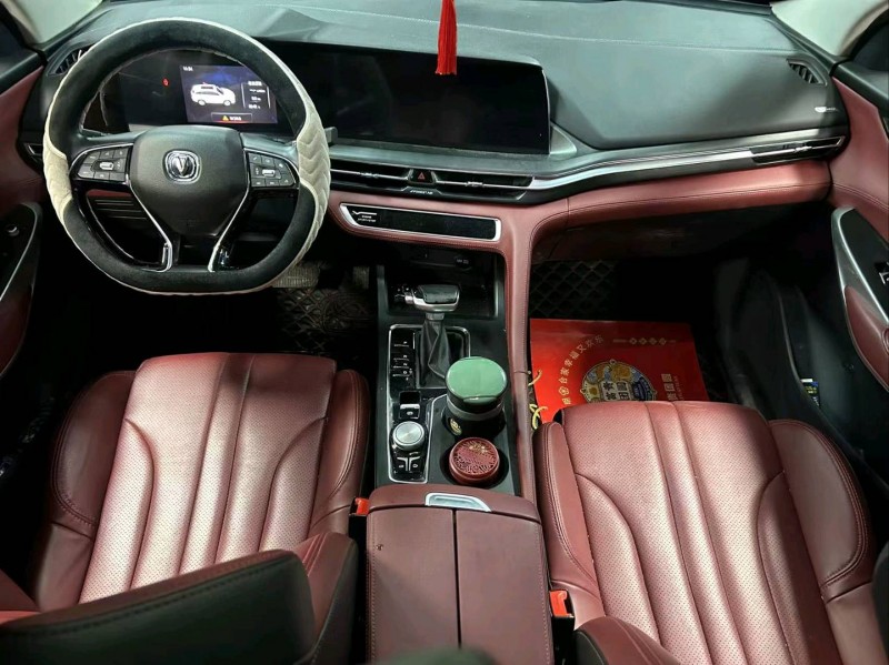 成都21年长安汽车CS756