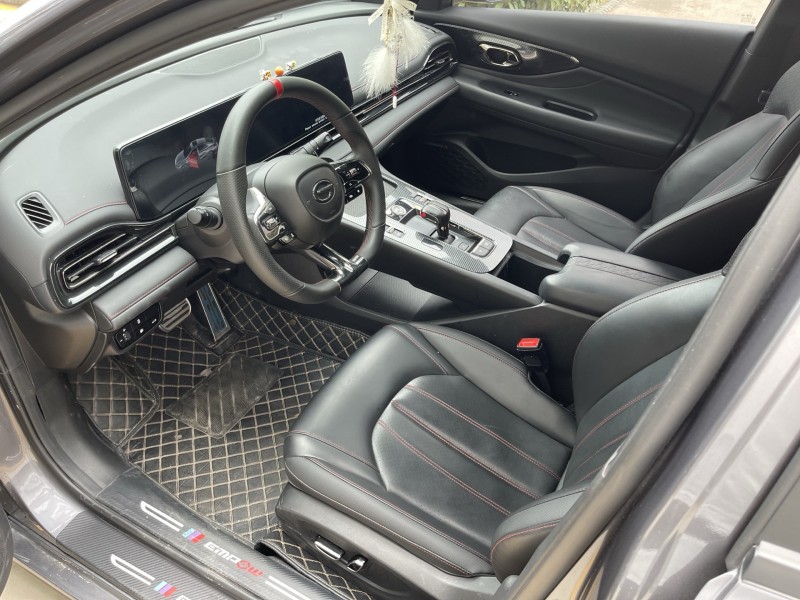 济宁24年传祺影豹7