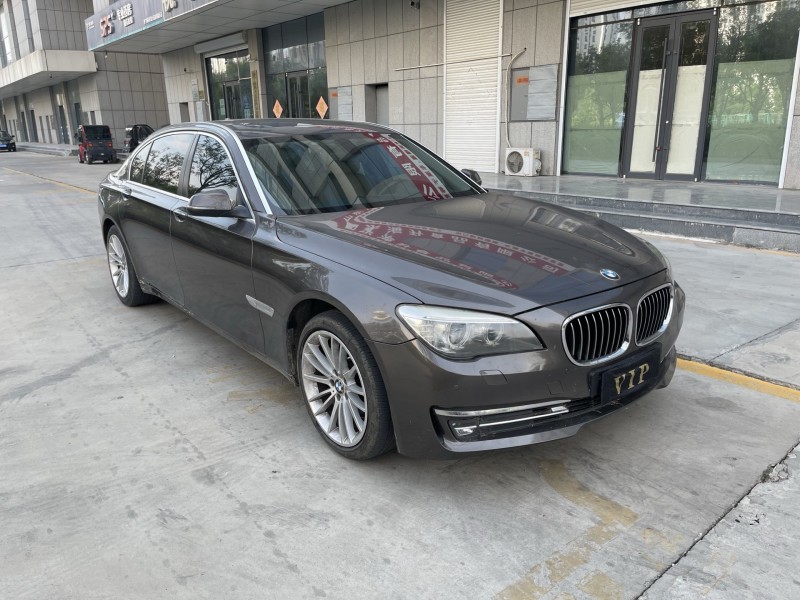 济宁15年宝马7系4