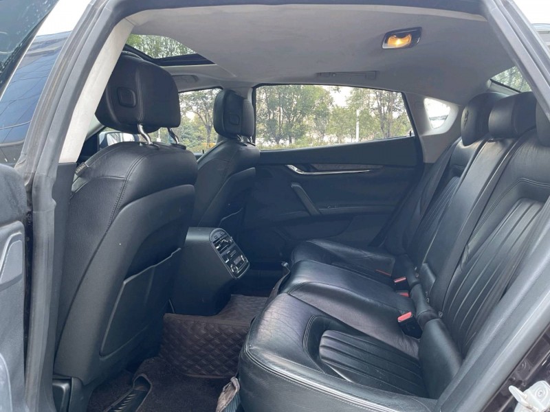 济宁15年玛莎拉蒂总裁5