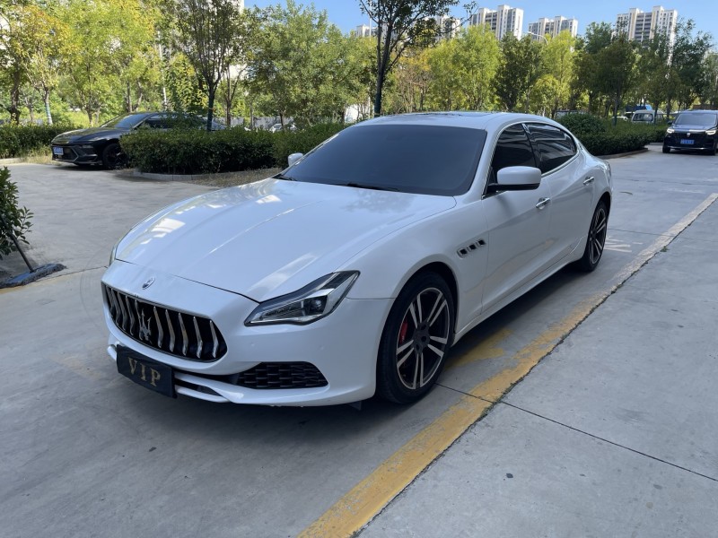 济宁14年玛莎拉蒂总裁7