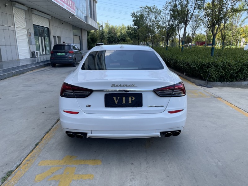 济宁14年玛莎拉蒂总裁9