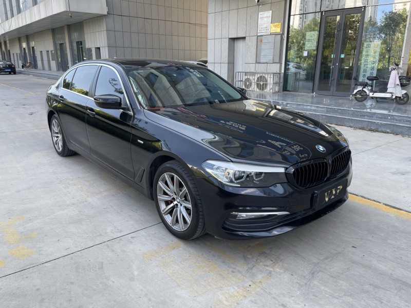 济宁18年宝马5系5