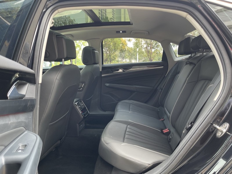 济宁24年大众帕萨特8