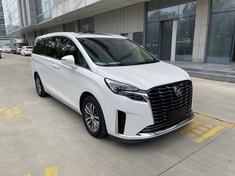 济宁23年别克GL82