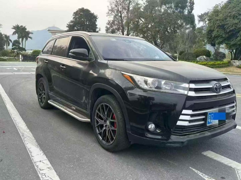 江门21年丰田汉兰达2