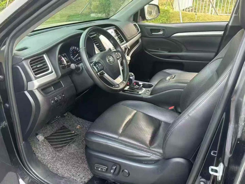 江门21年丰田汉兰达4