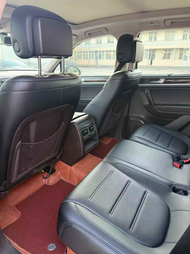 东营13年大众途锐4