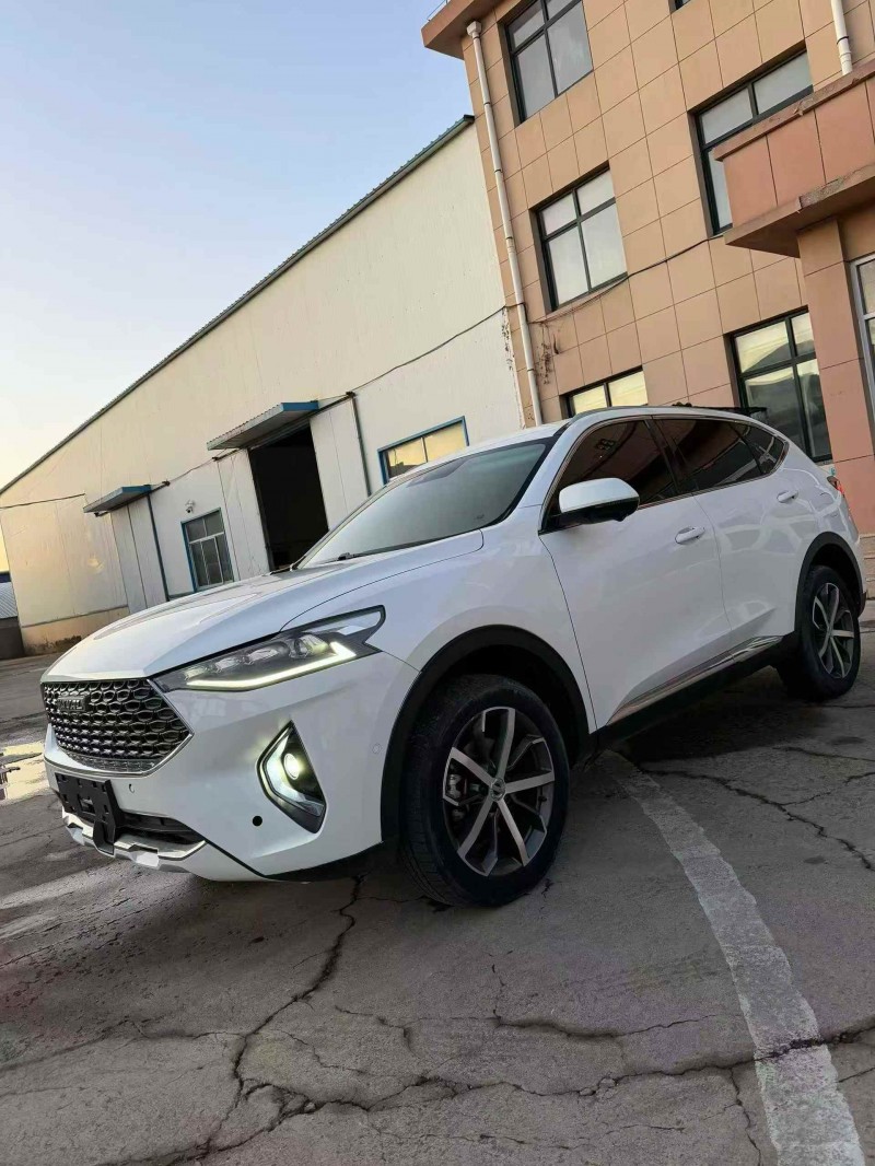 济宁20年哈弗F72