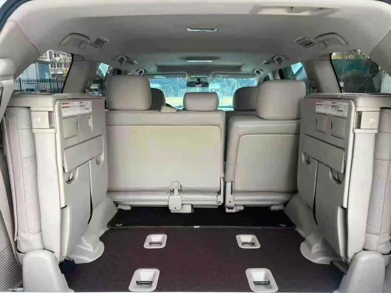 承德19年丰田兰德酷路泽5