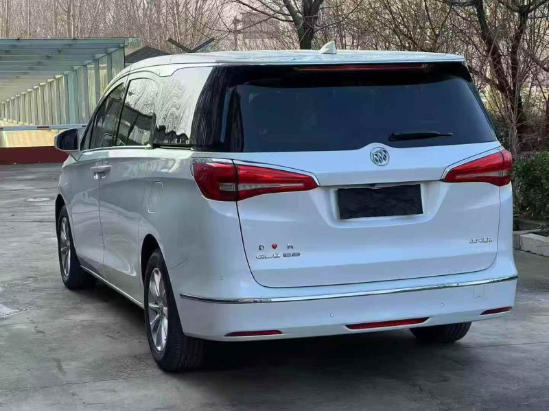 枣庄19年别克GL89