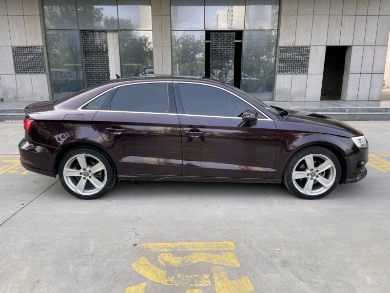 济宁20年奥迪A38