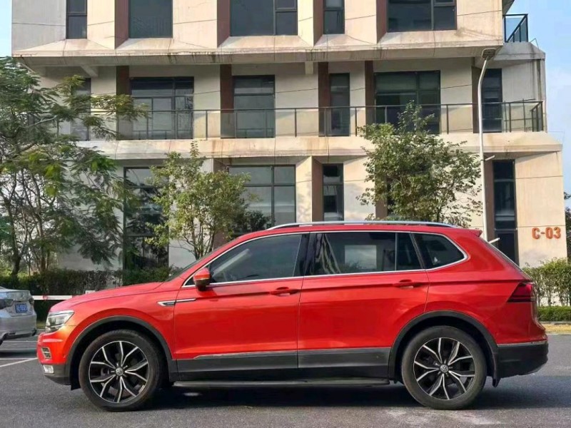 广州18年大众途观6