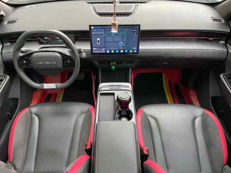 济宁22年奇瑞捷途6