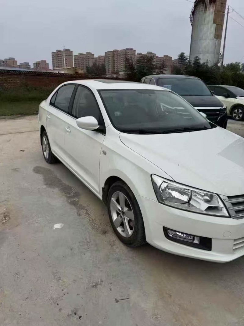 菏泽16年大众桑塔纳2