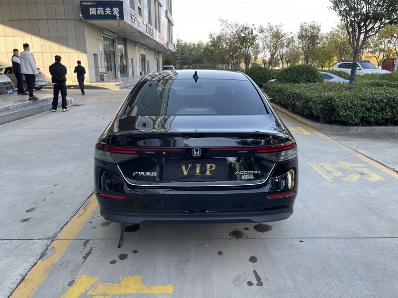 济宁24年本田雅阁9