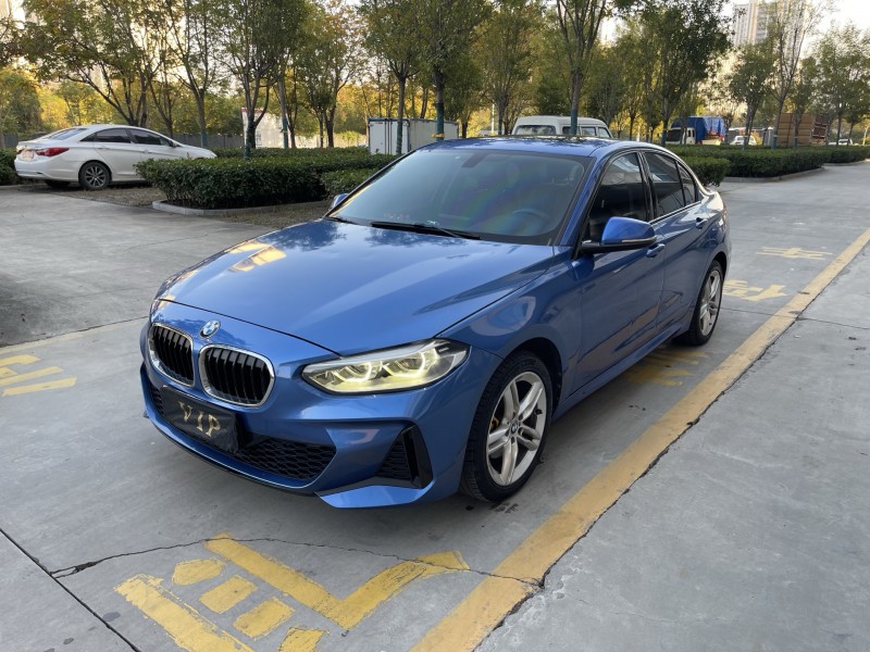 济宁19年宝马1系7