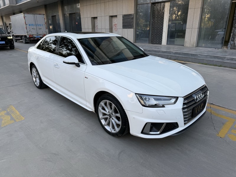 济宁19年奥迪A4L2