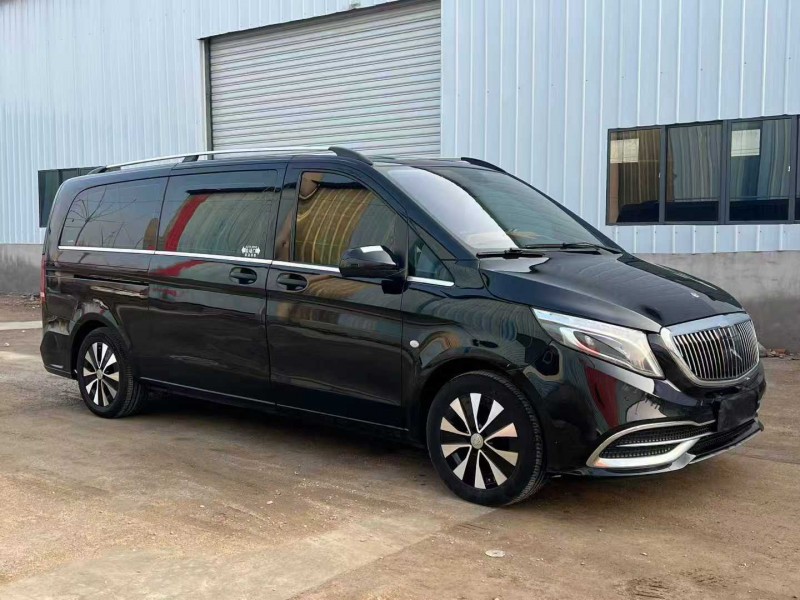 徐州21年奔驰威霆2