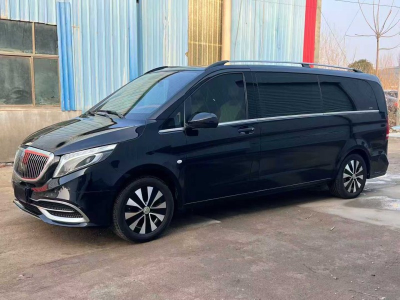 徐州21年奔驰威霆3