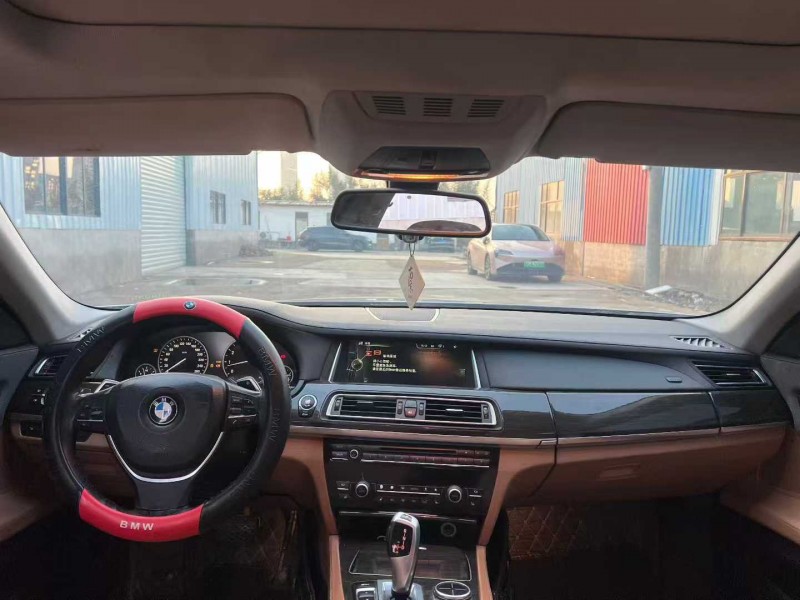 徐州13年宝马7系7