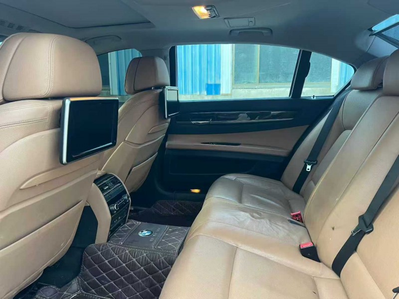 徐州13年宝马7系8