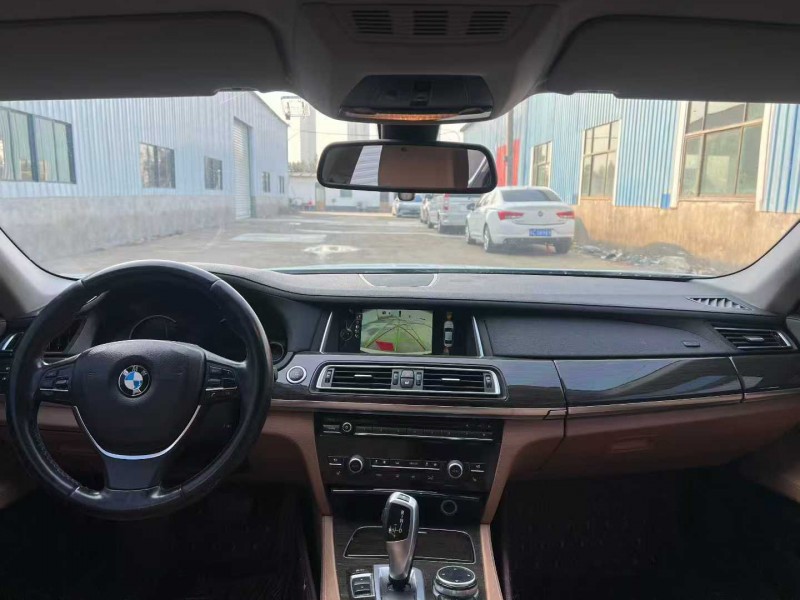 徐州14年宝马7系7