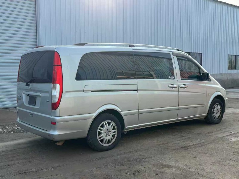 徐州16年奔驰威霆5