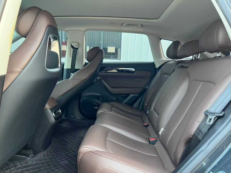 徐州24年零跑汽车C116