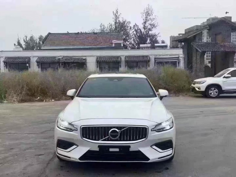 菏泽20年沃尔沃S60L1