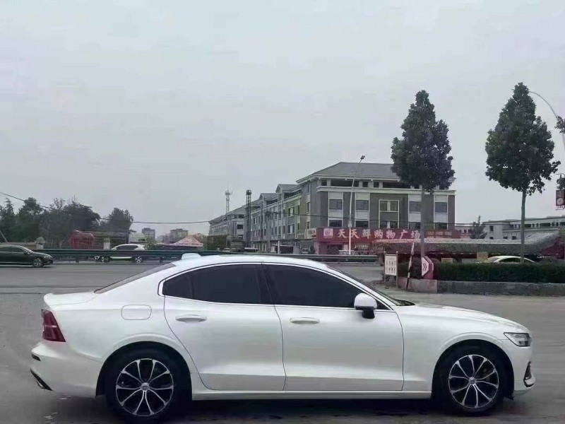 菏泽20年沃尔沃S60L6