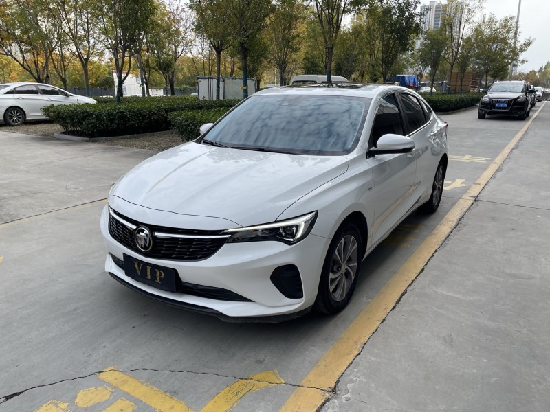 济宁24年别克威朗2