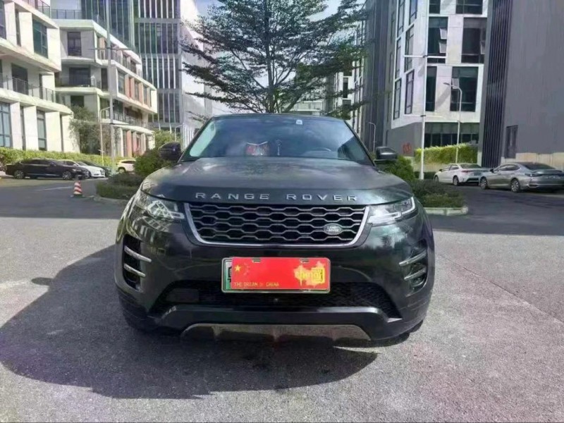 广州22年路虎极光1