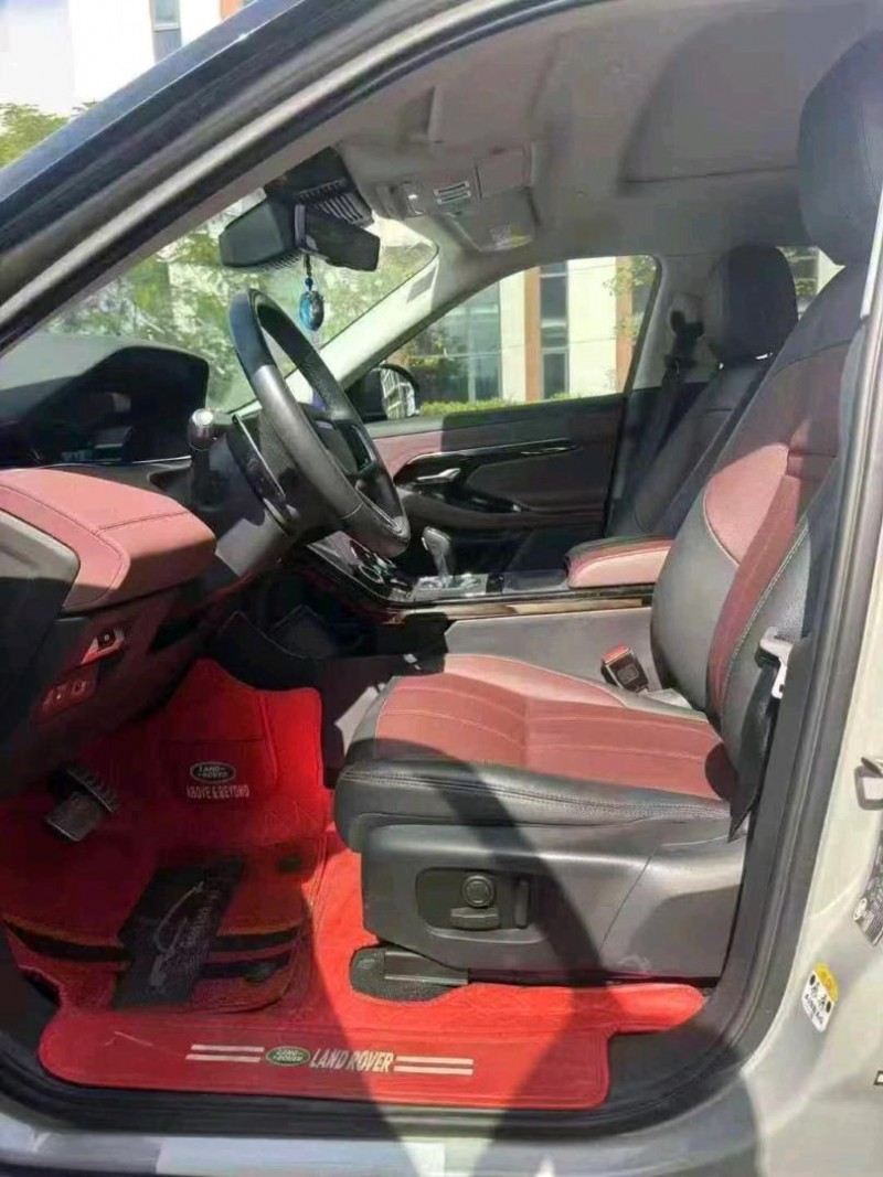 广州22年路虎极光6