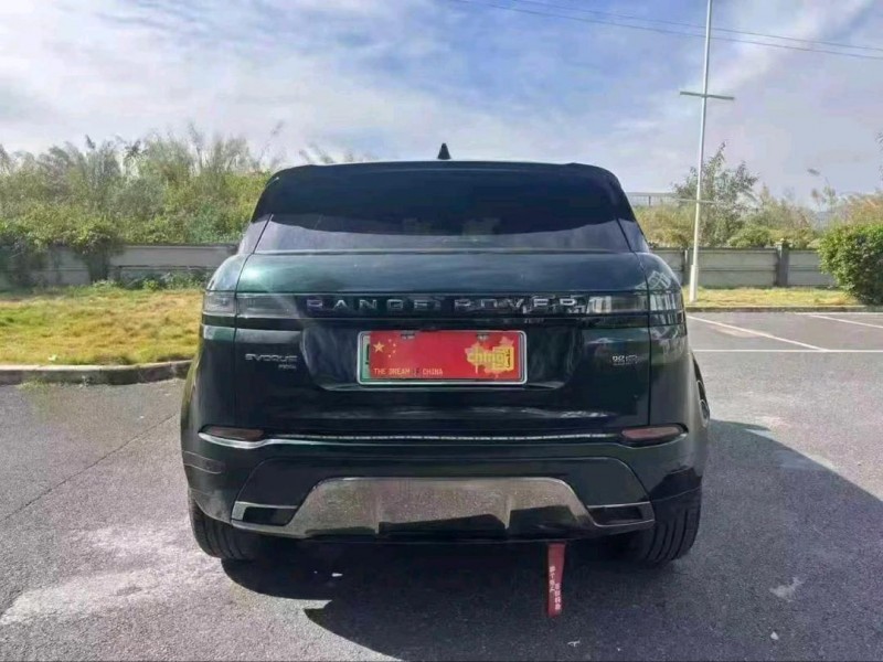 广州22年路虎极光9