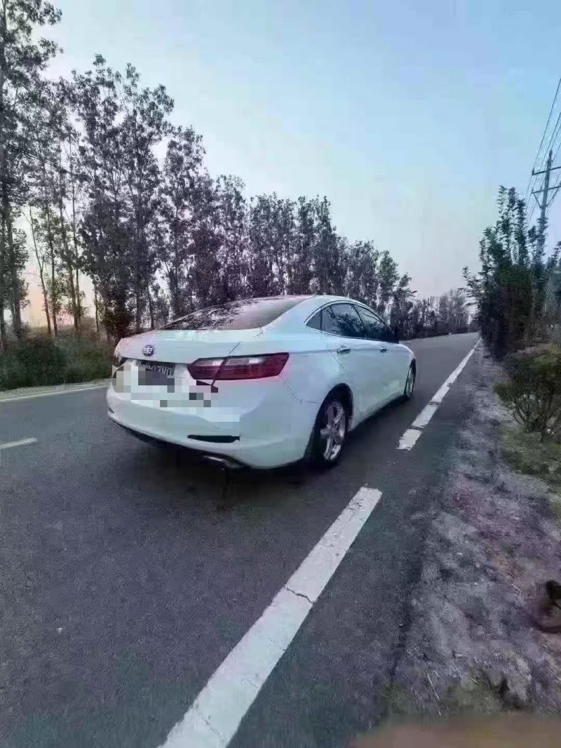 菏泽17年奔腾B706