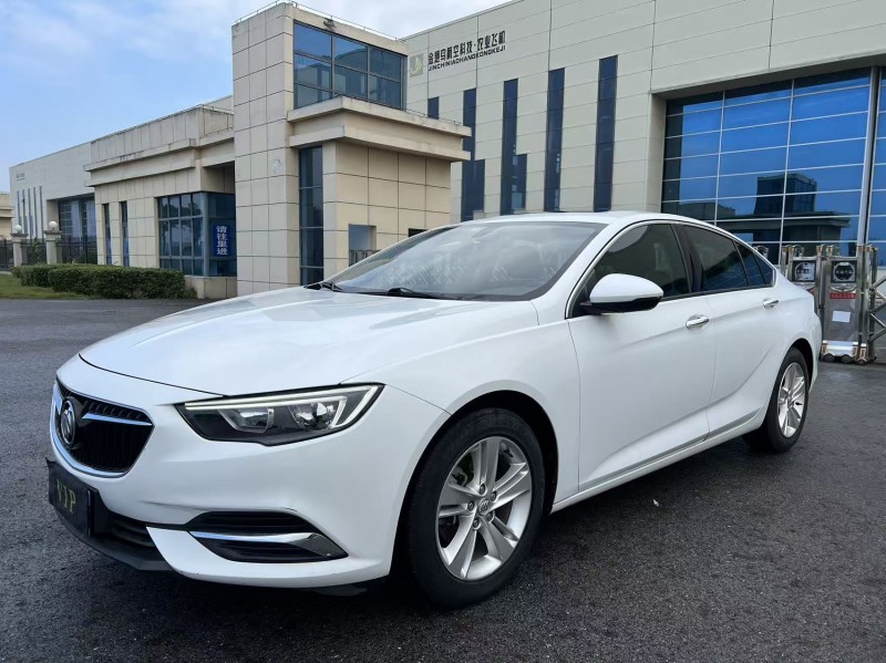 盐城20年别克君威3