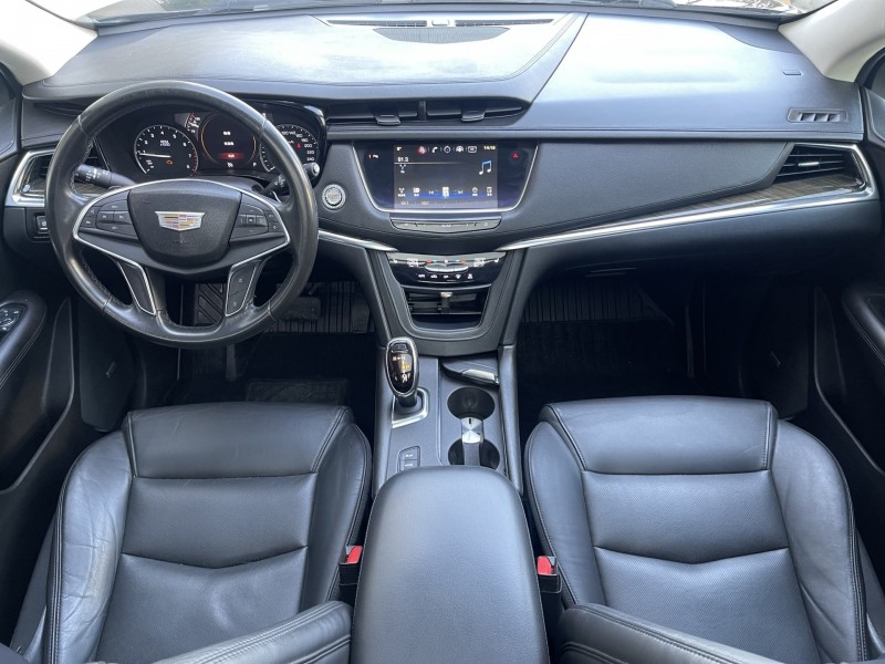 济宁18年凯迪拉克XT56