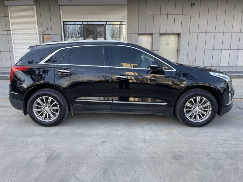 济宁18年凯迪拉克XT57