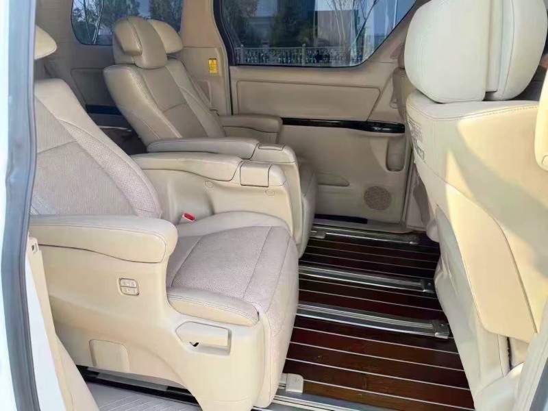 菏泽14年丰田埃尔法5