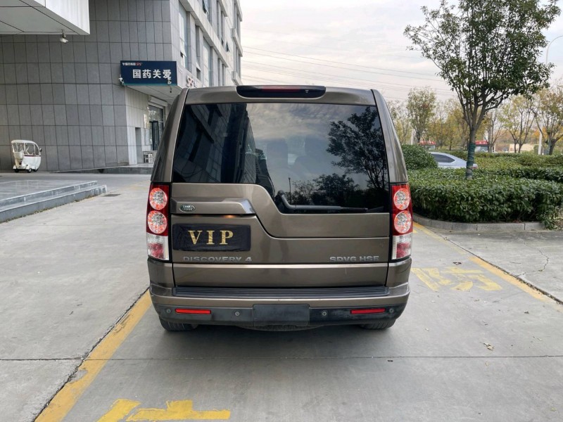 济宁13年路虎发现8