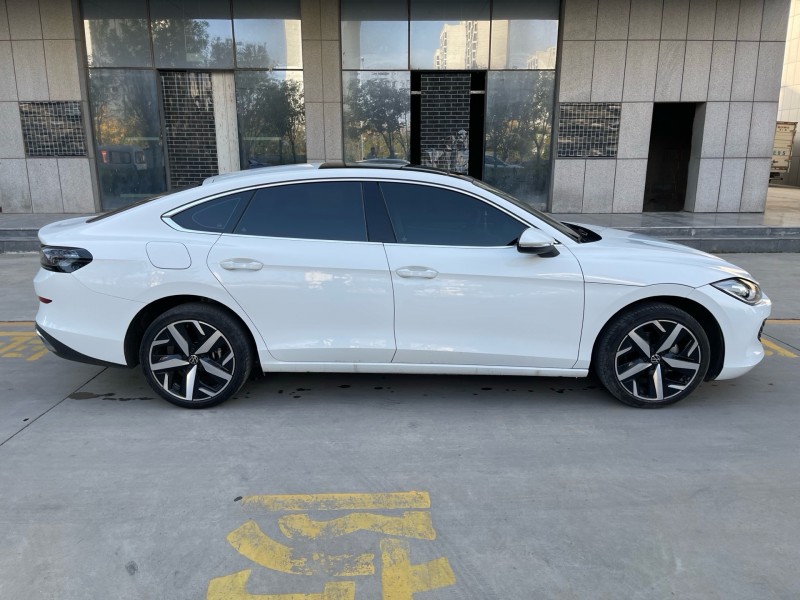 济宁24年大众凌渡7