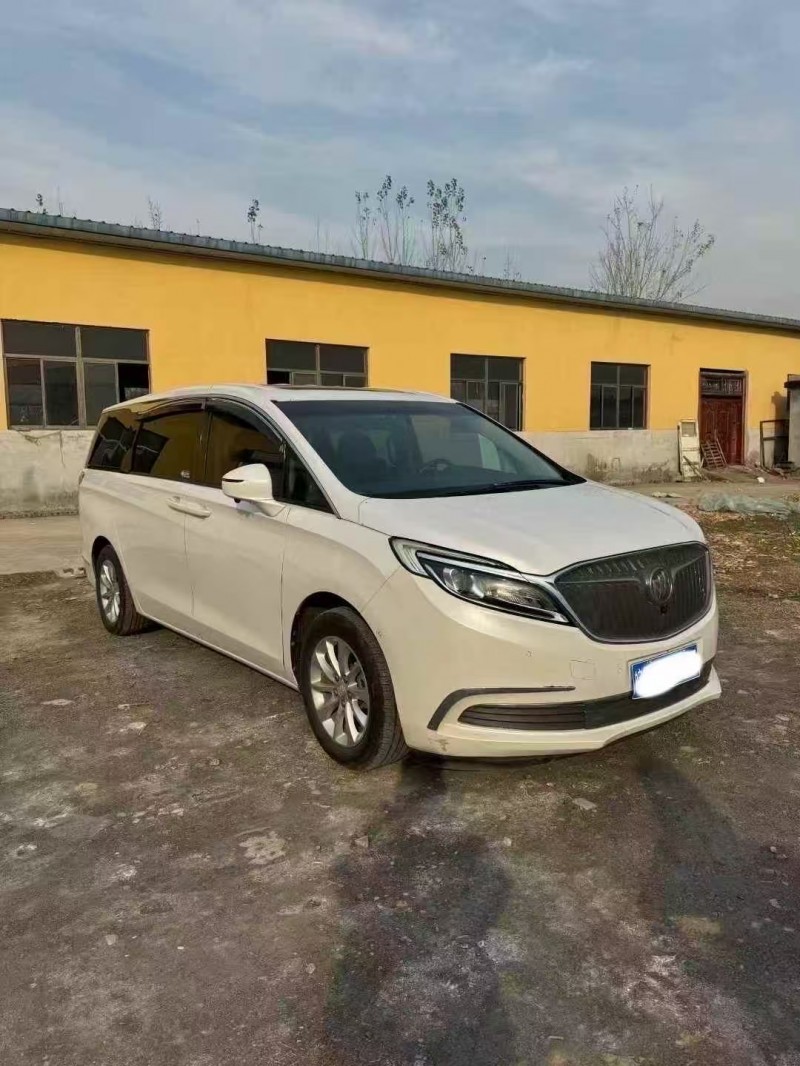 菏泽18年别克GL82