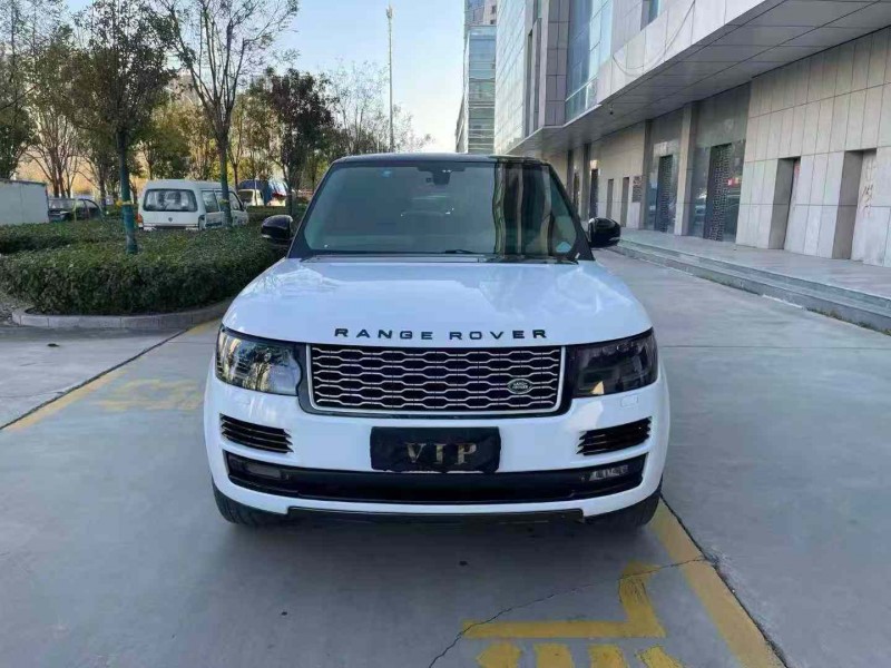 济宁16年路虎揽胜行政1