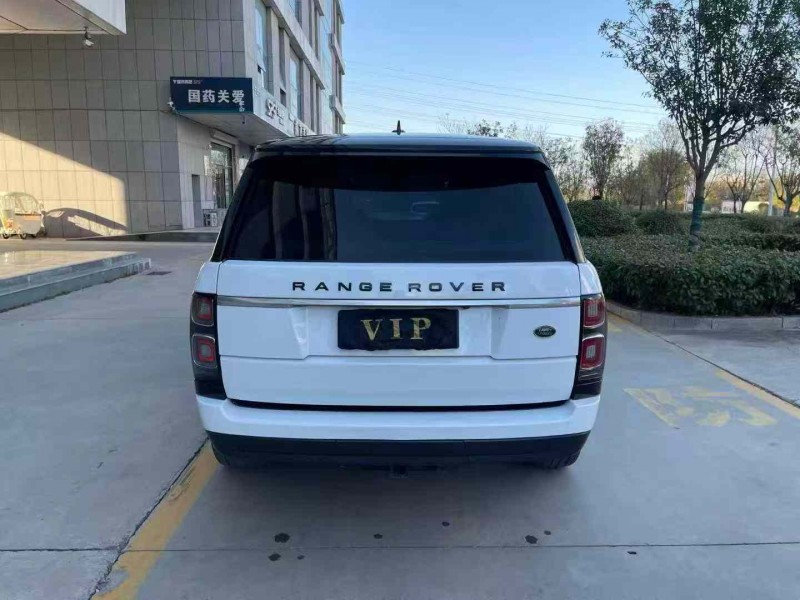 济宁16年路虎揽胜行政9