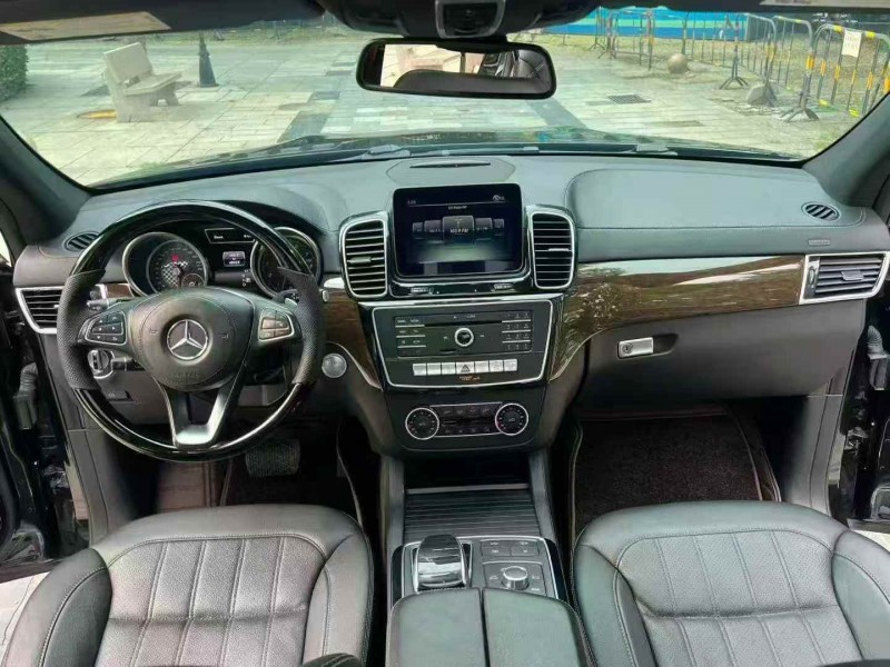 连云港17年奔驰GLS6