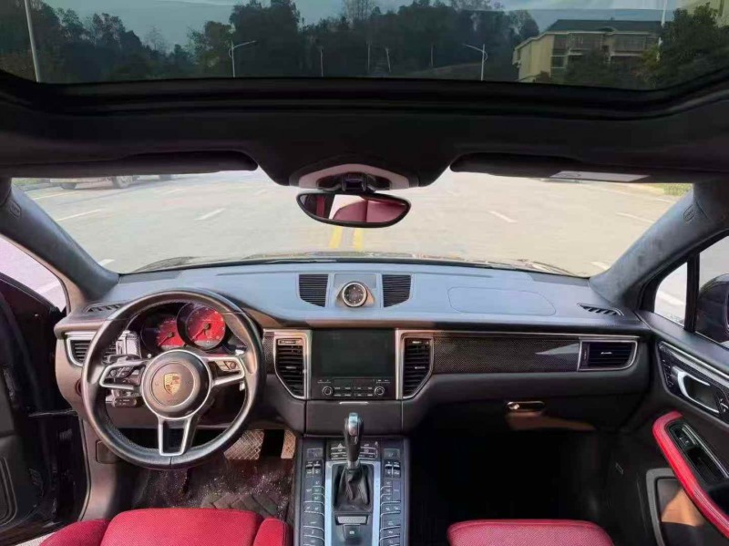 岳阳17年保时捷Macan4