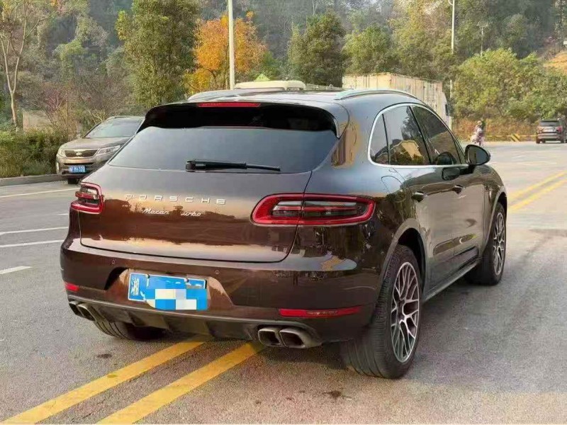 岳阳17年保时捷Macan6